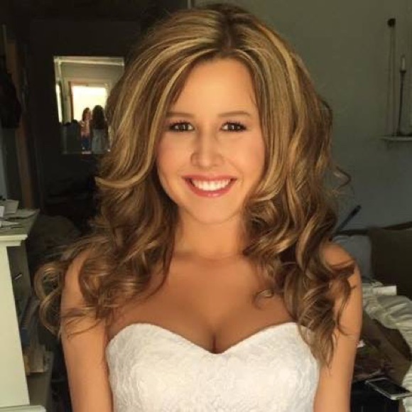 MEET THE POSHER ππ»πβ€οΈ - Picture 2 of 8